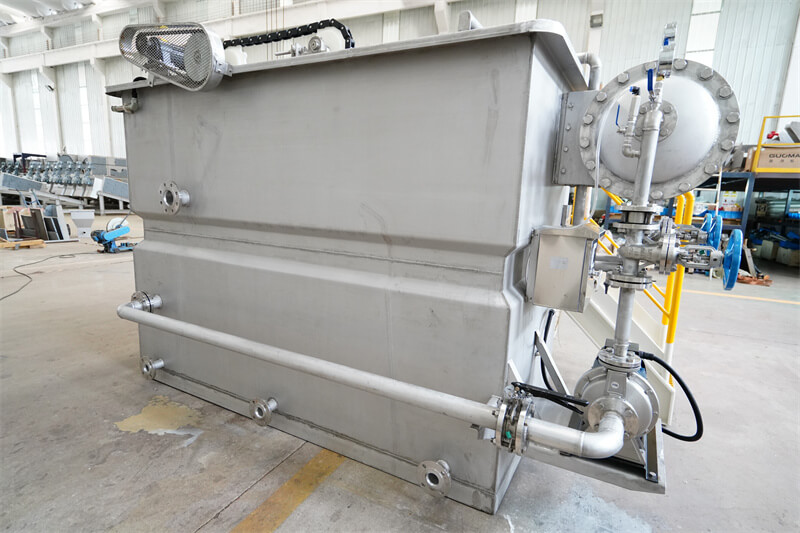 Advantages of air flotation equipment in treating sludge wastewater from printing and dyeing plants